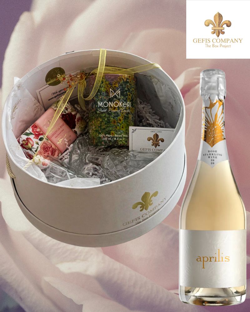 The Romantic Spring Box